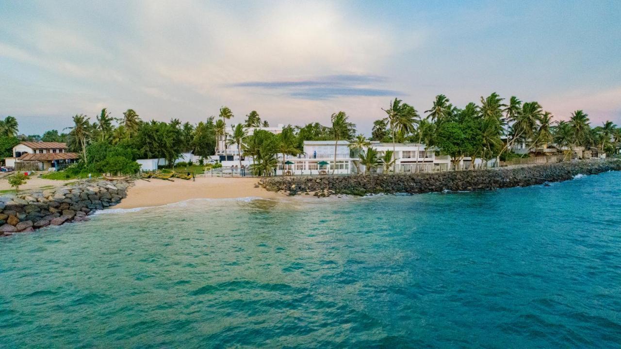 Manara Beach Resort Beruwala Buitenkant foto