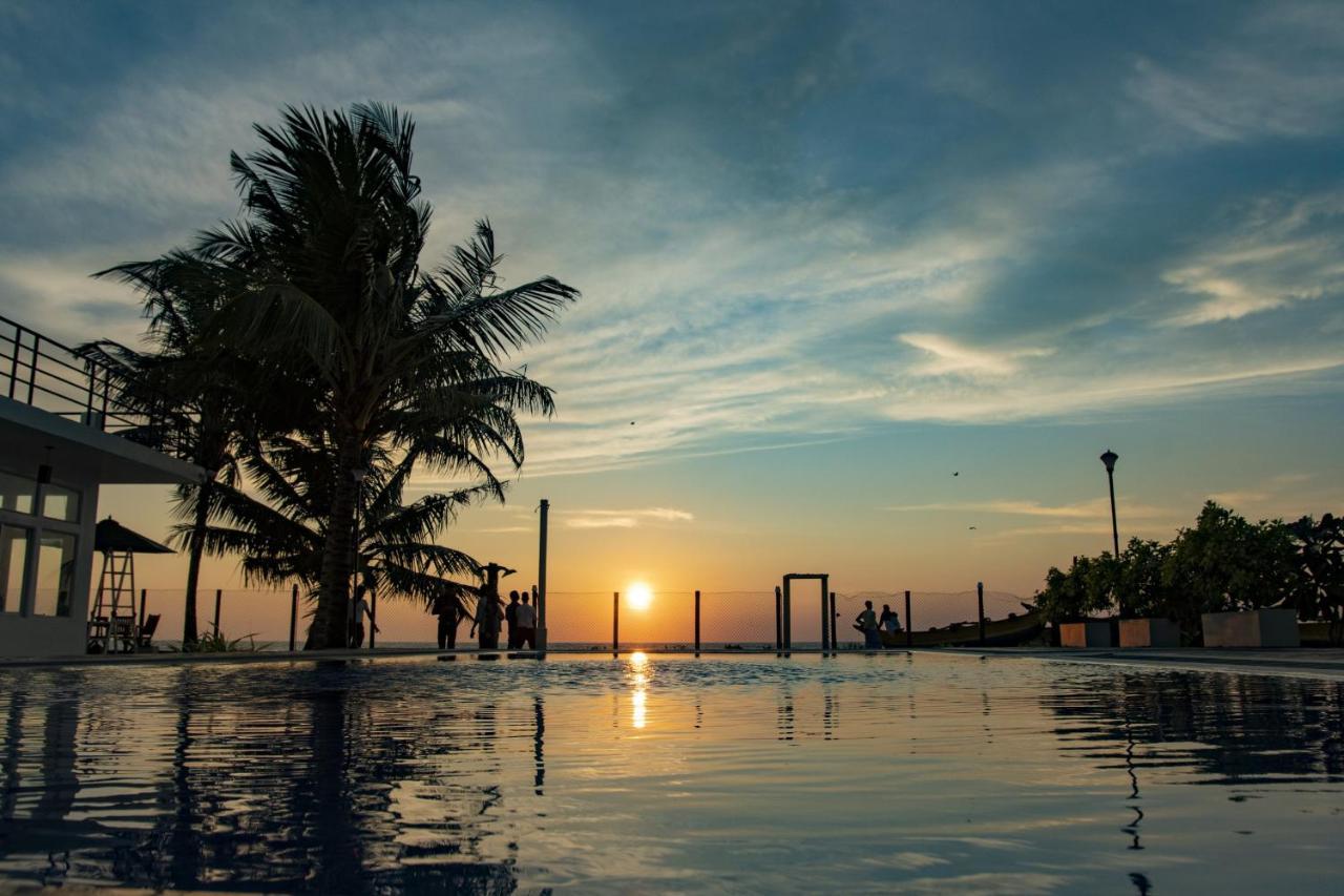 Manara Beach Resort Beruwala Buitenkant foto